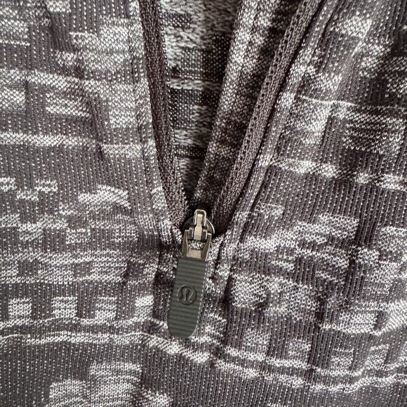 Lululemon Grey + Black Printed Rest Less 1/4 Zip Seamless Pullover Jacket - Picture 4 of 8